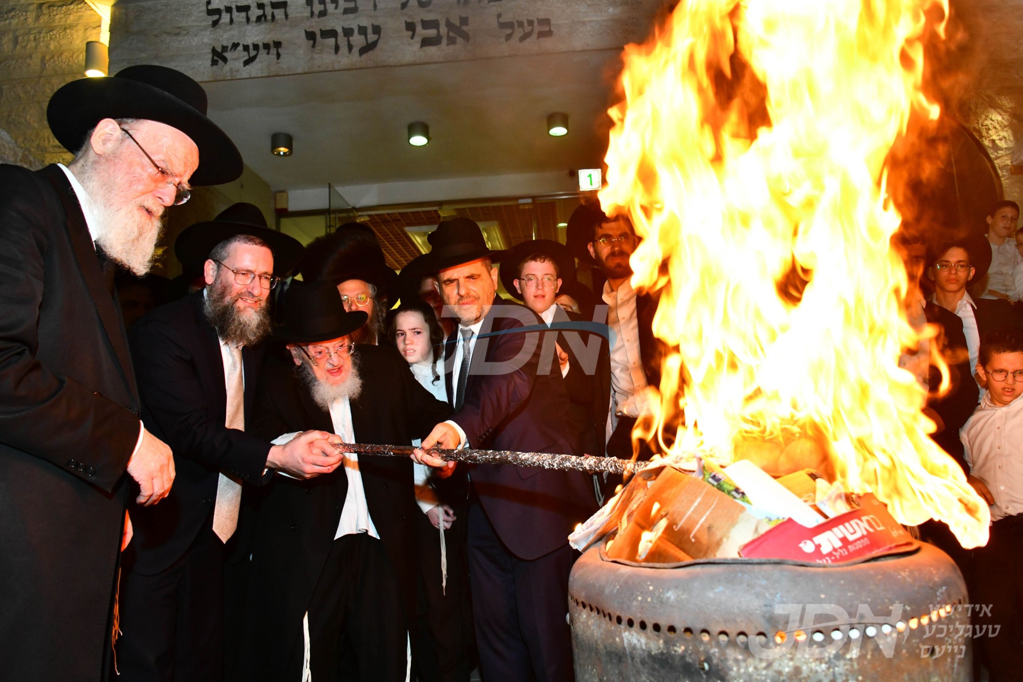 ל&quot;ג בעומר ביי הגאון רבי מאיר צבי בערגמאן