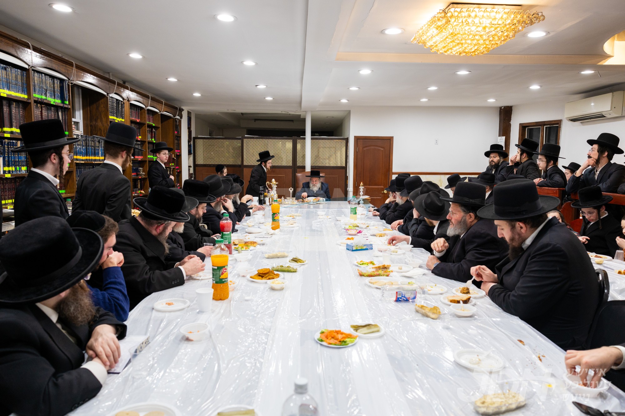 יארצייט פון הרה&quot;ק רבי דוד מלעלוב זי&quot;ע ביי האדמו&quot;ר מלעלוב