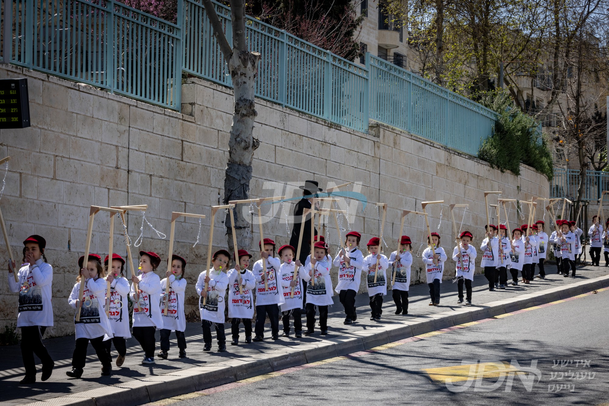 ערב פורים אין תלמוד תורה סאטמאר אין ירושלים