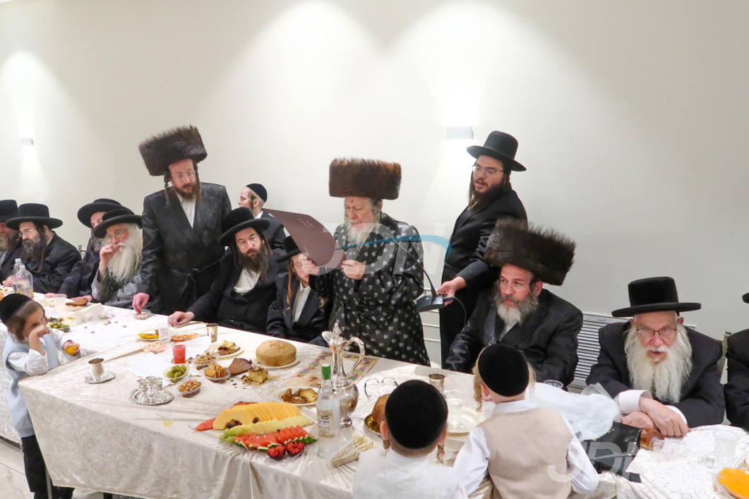 שמחת התנאים פון אן אייניקל פון האדמ"ר מסטראפקוב