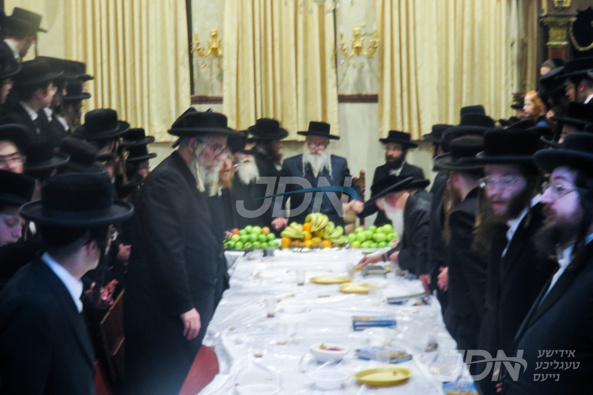 חמשה עשר בשבט אין משכנות הרועים