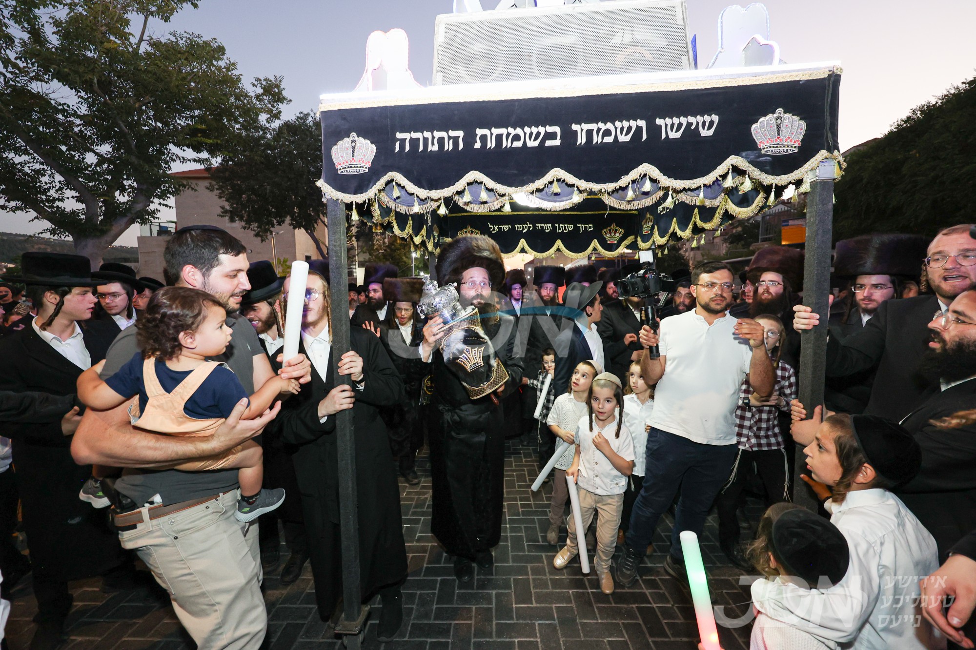 הכנסת ספר תורה צו ישיבת מטה ראובן אין ביתר