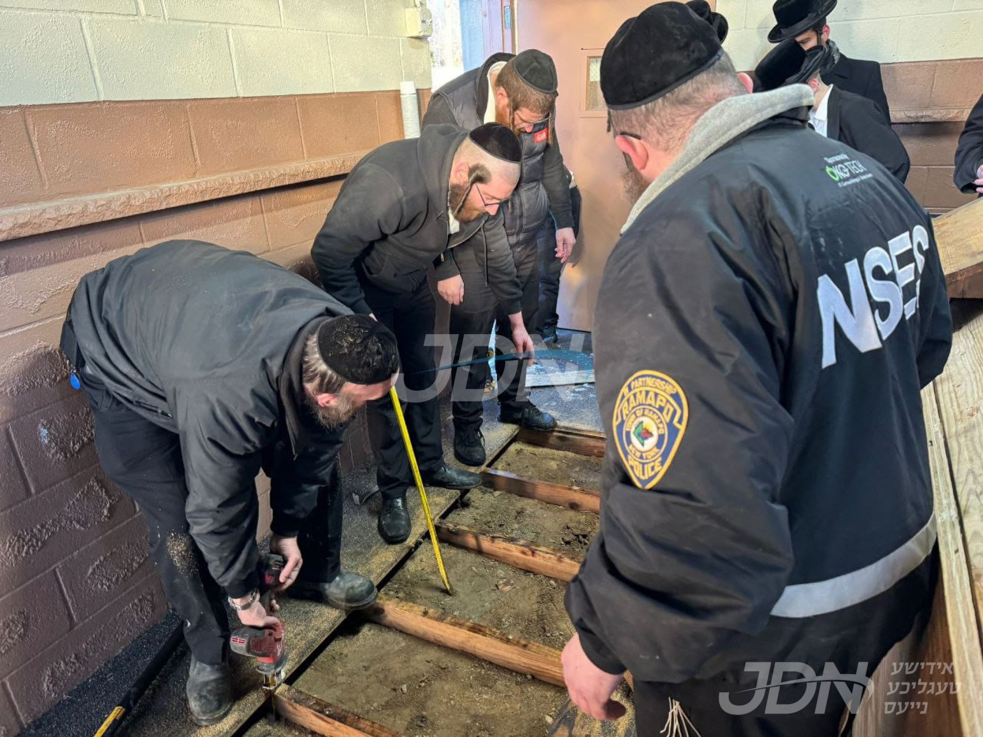 דרכי שיכון סקווירא אבילות – פרטים פון די לוויה